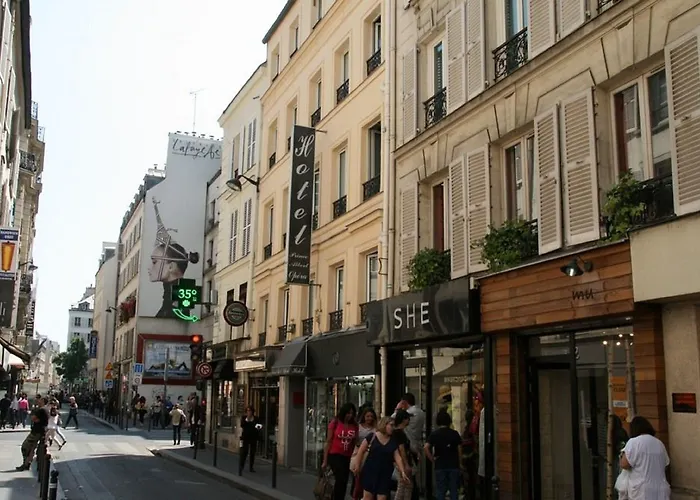 ホテル プリンス アルバート オペラ 3*