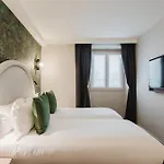 Hotel Opera